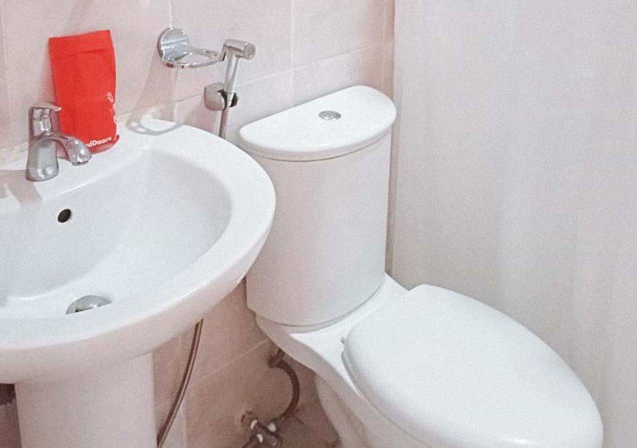 Отель Reddoorz Near Ormoc Port Terminal Номер фото